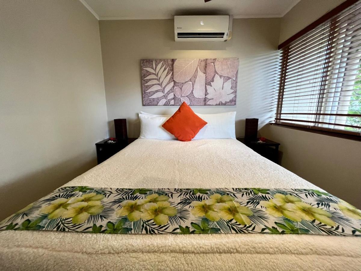 Mg Cocomo Resort Vanuatu Port Vila Exterior photo